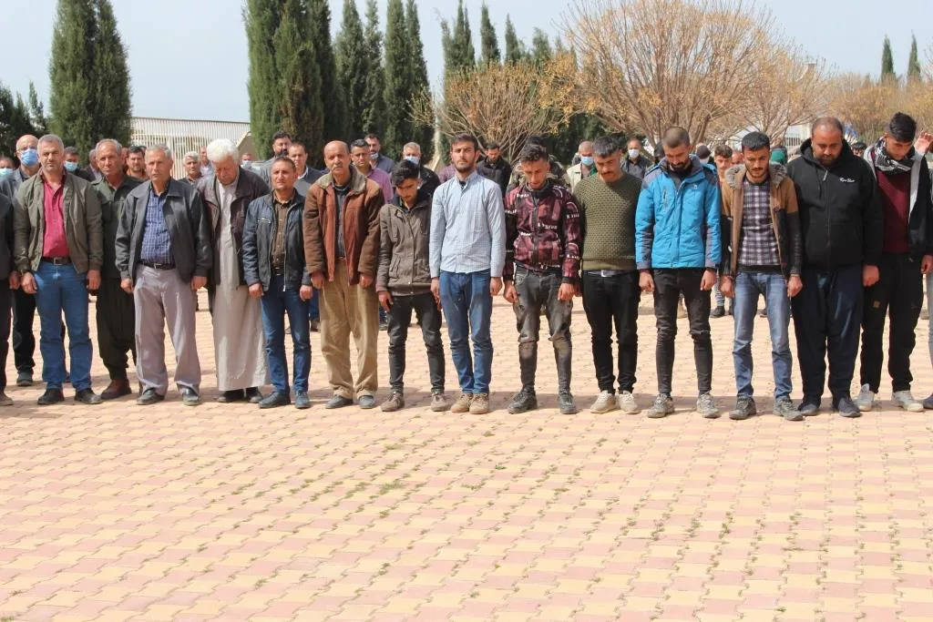 Li Dirbêsiyê merasîma bîranîna 63 şehîdan