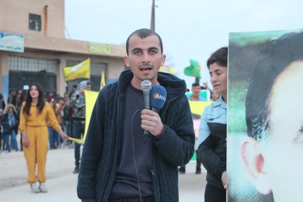 Ciwanên Heleb, Kobanê û Minbicê xwestin ku hevdîtin bi rêbertî re bê kirin