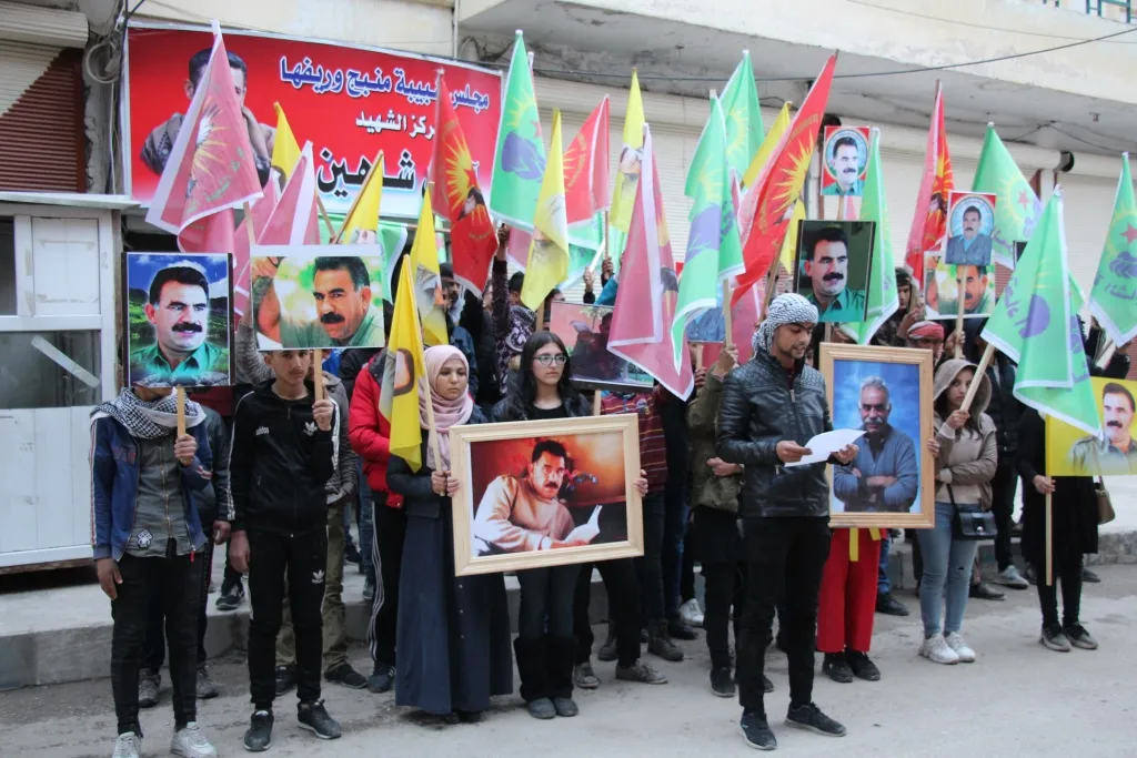 Ciwanên Heleb, Kobanê û Minbicê xwestin ku hevdîtin bi rêbertî re bê kirin