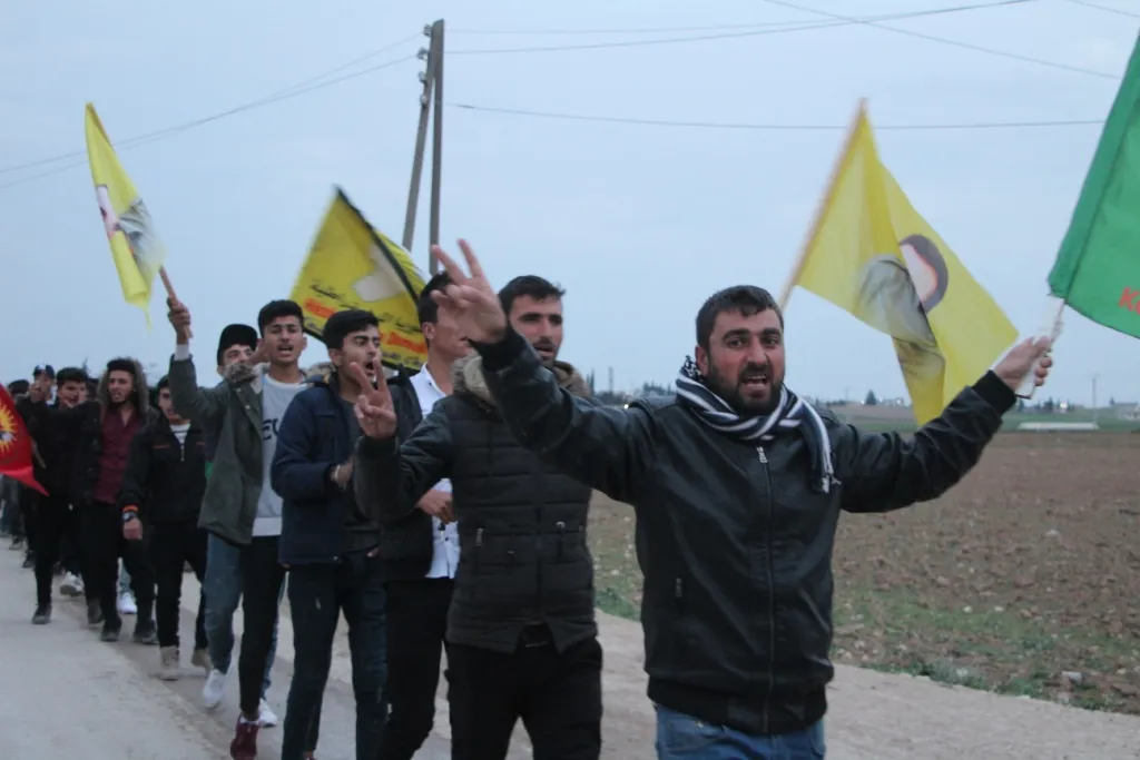 Ciwanên Heleb, Kobanê û Minbicê xwestin ku hevdîtin bi rêbertî re bê kirin