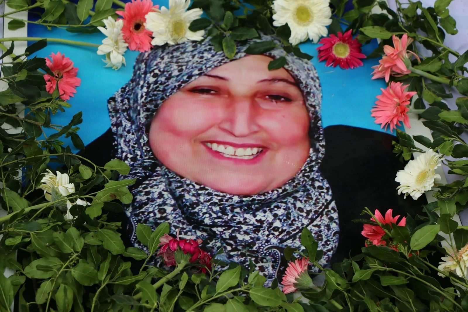 Gulê Selmo sembola serhildana Şêxmeqsûdê ye
