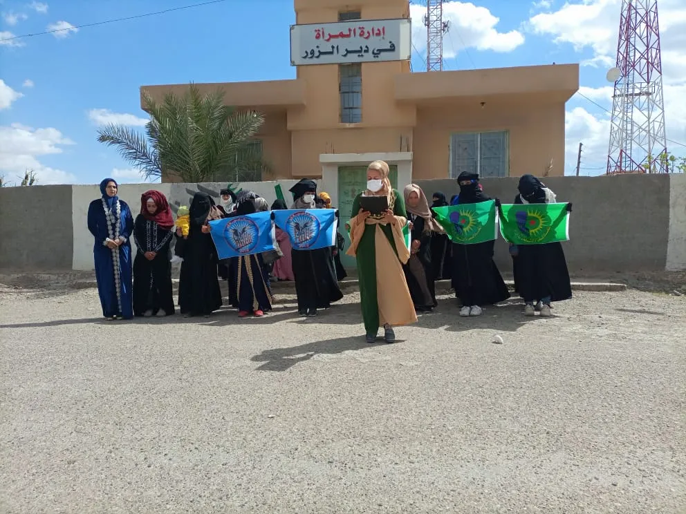 Jinên Dêrazorê: Divê rewşa tenduristî ya rêber Ocalan were zelalkirin