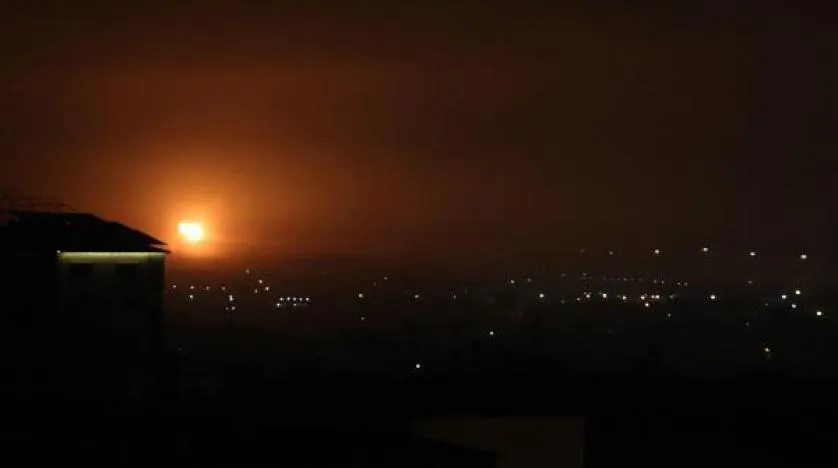 Îsraîlê nuqteyên Hemasê yên li Xezayê bombebaran kirin