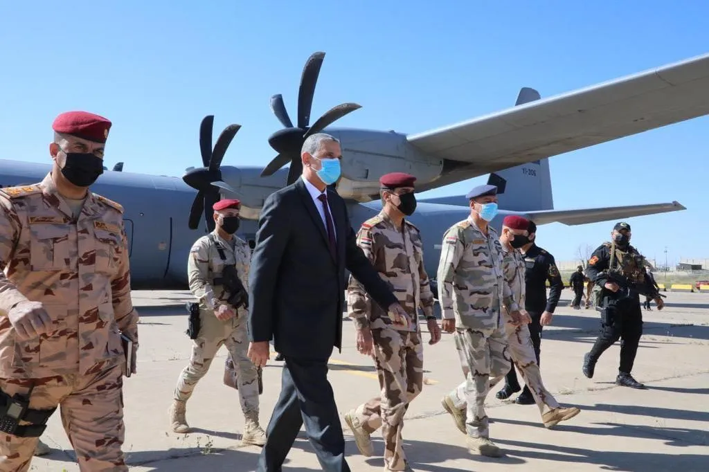 Wezîrê karên hundir ê Iraqê gihaşt Şengalê