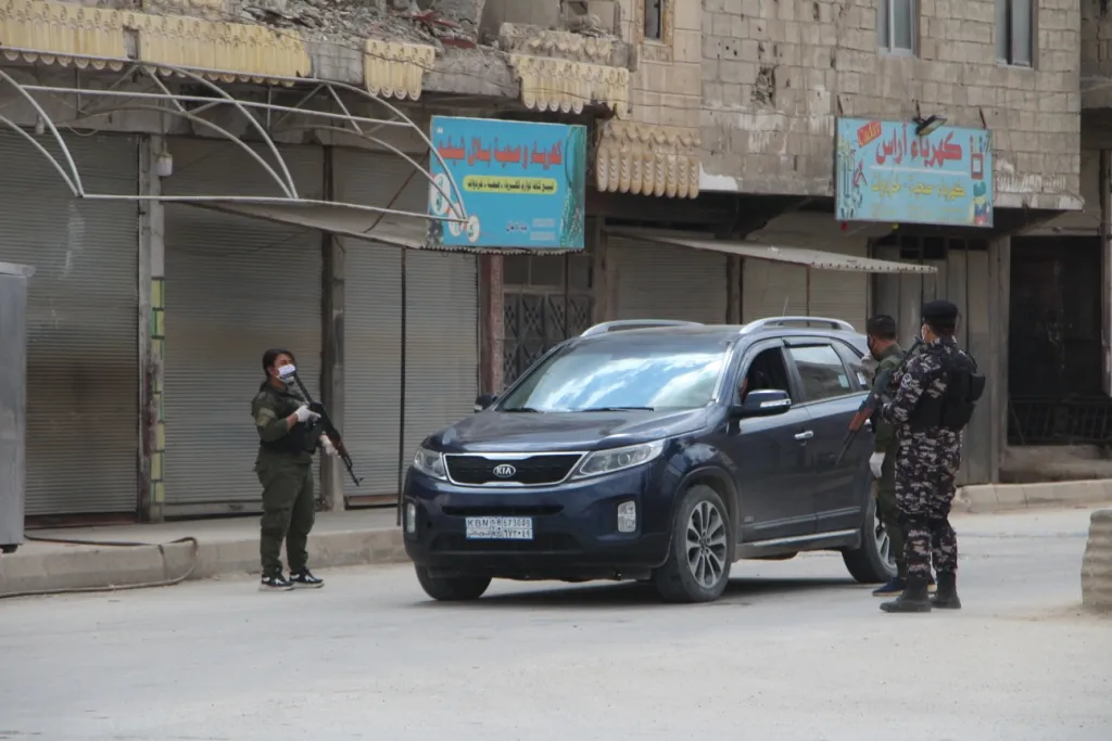 Hêzên Ewlekariya Hundirîn a Kobanê banga pêkanîna tedbîrên qedexeya derketinê kir