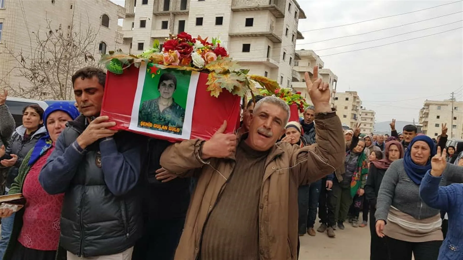 ​​​​​​​Dayîkên şehîdên YPJ`ê: YPJ nasnameya jinan e