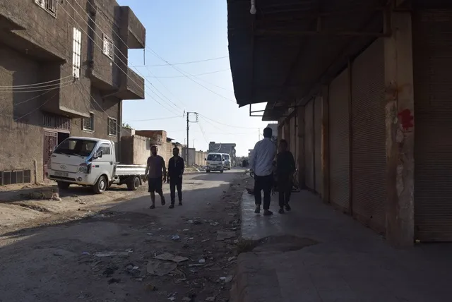 Piştî derxistina çeteyên Dîfaa El-Wetenî jiyan li taxa Teyî aram bûye