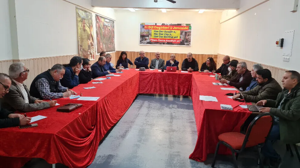 50 saziyên Kurdan ên li Ewropayê li dijî êrişên dewleta Tirk bang kir