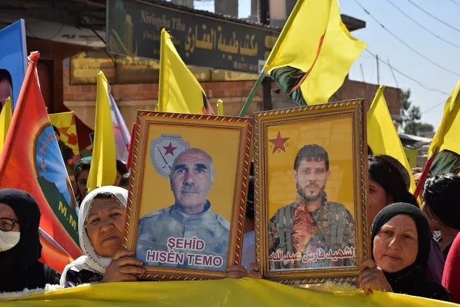 Bi boneya Roja Şehîdan li herêma Cizîrê meşên girseyî