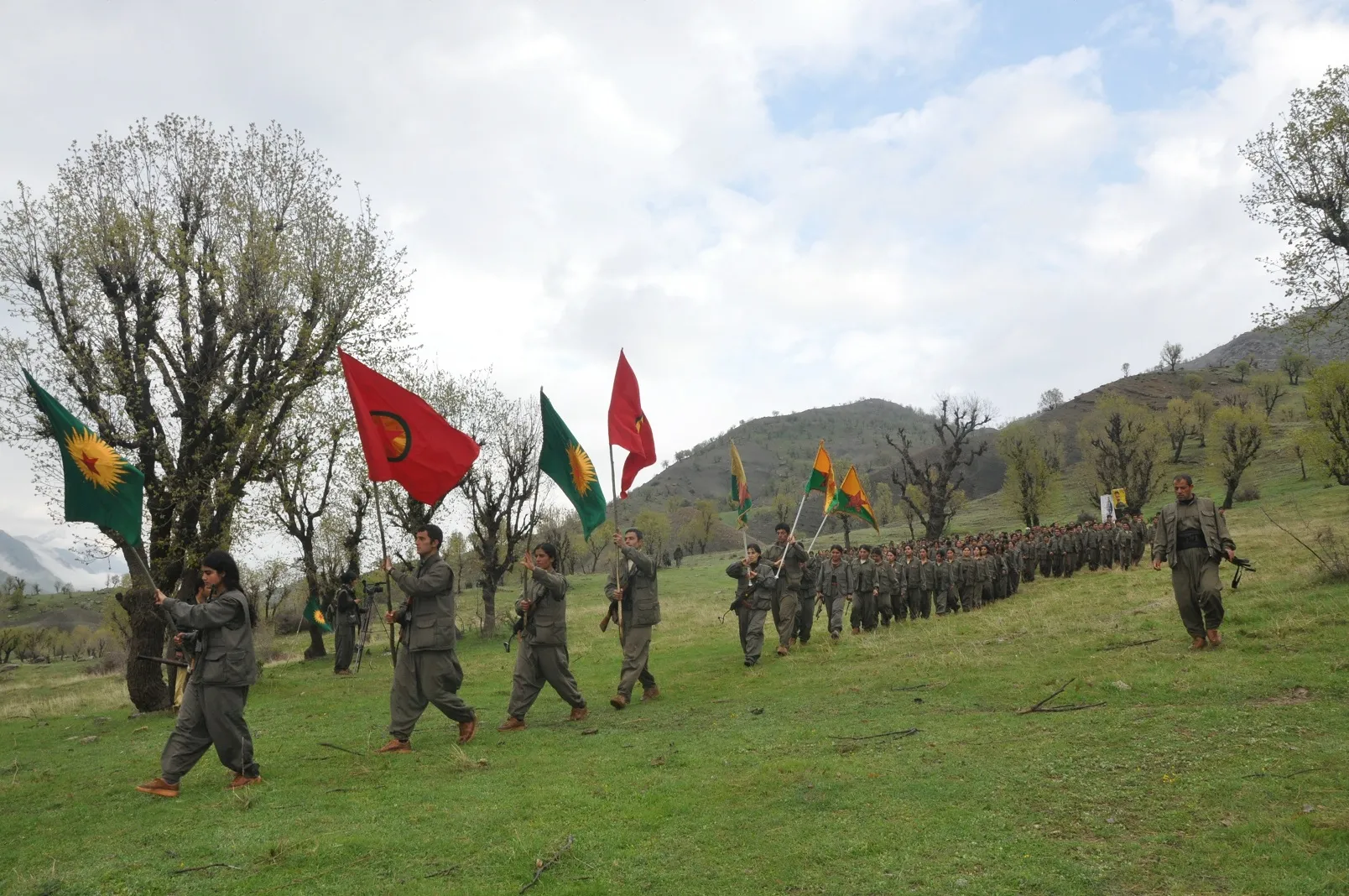 'Armanca êrişên dewleta Tirk têkbirina destkeftiyên gelê Kurd e'