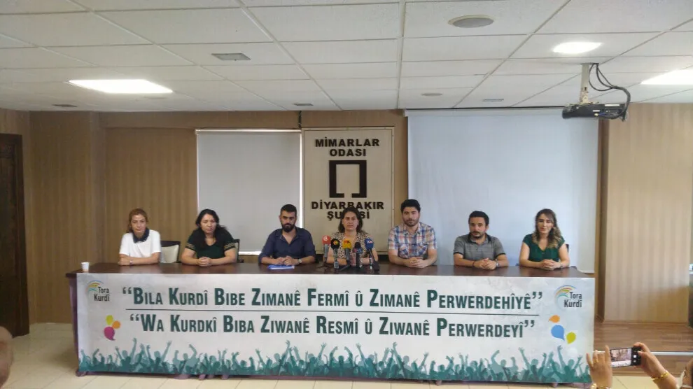 SZK`ê piştgirî da kampanya zimanê kurdî ya li Bakur