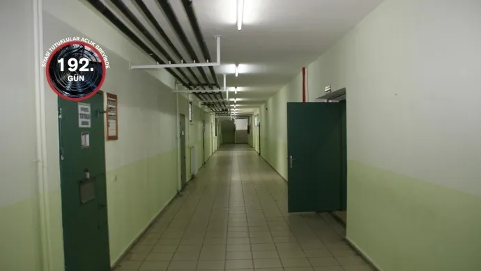Çalakgerên greva birçîbûnê bi biryardarî çalakiya xwe didomînin
