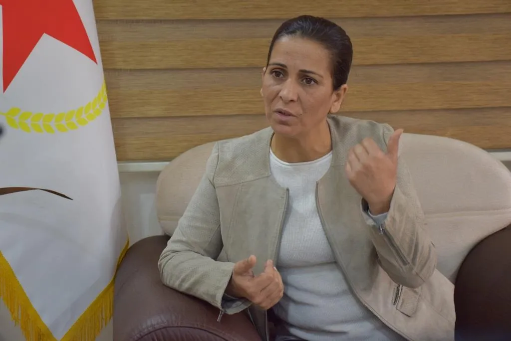 Eyşe Hiso: Divê demildest hevalên me bên berdan