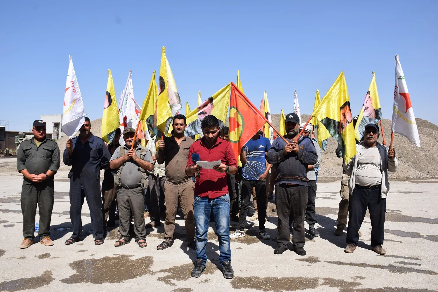 Saziya Avahiyan bang li gelê Başûr kir: Li pêşiya lîstokên dewleta faşist bigirin