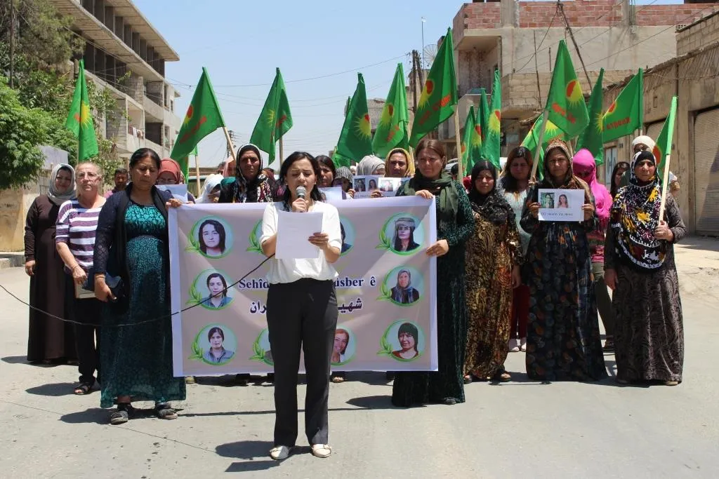 ꞌQetilkirina Denîz tolhildana ji têkçûna dagirkeriyê ya li Zap, Metîna û Avaşînê ye'