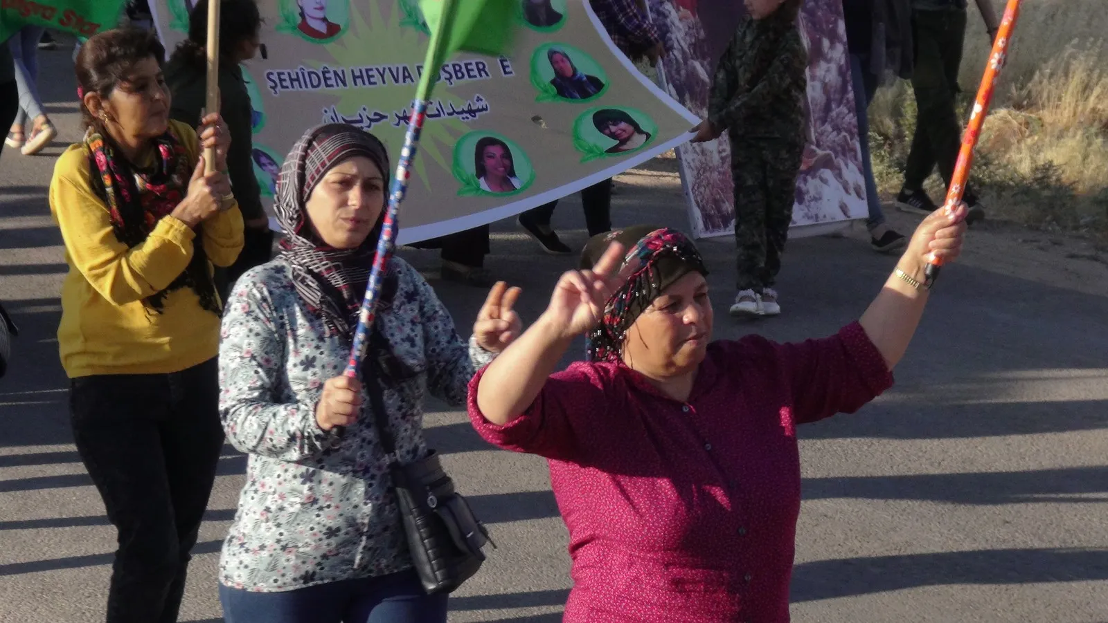 Şehîdên komkujiya Helincê li Şehbayê hatin bibîranîn