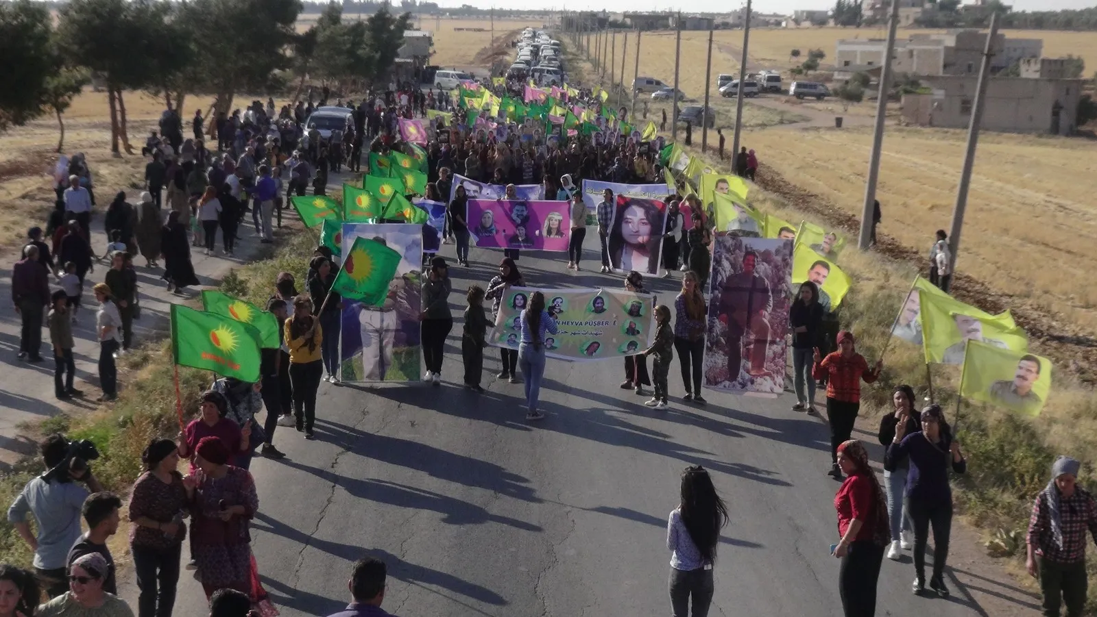 Şehîdên komkujiya Helincê li Şehbayê hatin bibîranîn