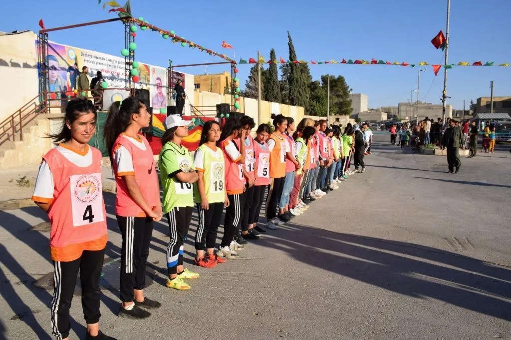 Li Kobanê çalakiyên mîhrîcana 1’emîn a werzîşê hatin destpêkirin