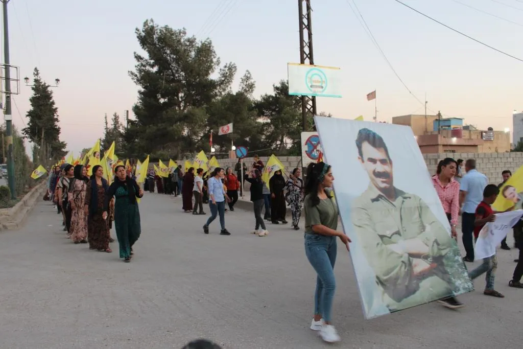 Li Dirbêsiyê û Til Koçerê êrişên dewleta Tirk a dagirker hatin şermezarkirin