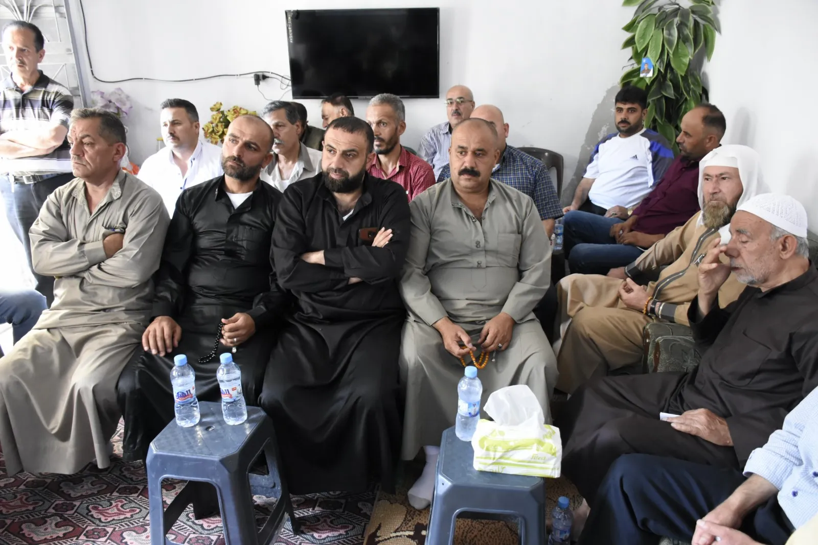 Komîteya Rûspiyan a Helebê bi eşîran re civiya û îşaret bi biratiya gelan kir