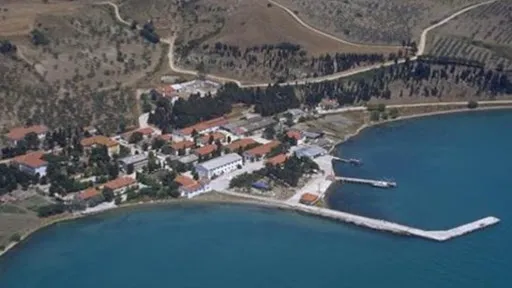 Dewleta Tirk Hewl dide mirovahiya azad li girava Îmraliyê bixeniqîne