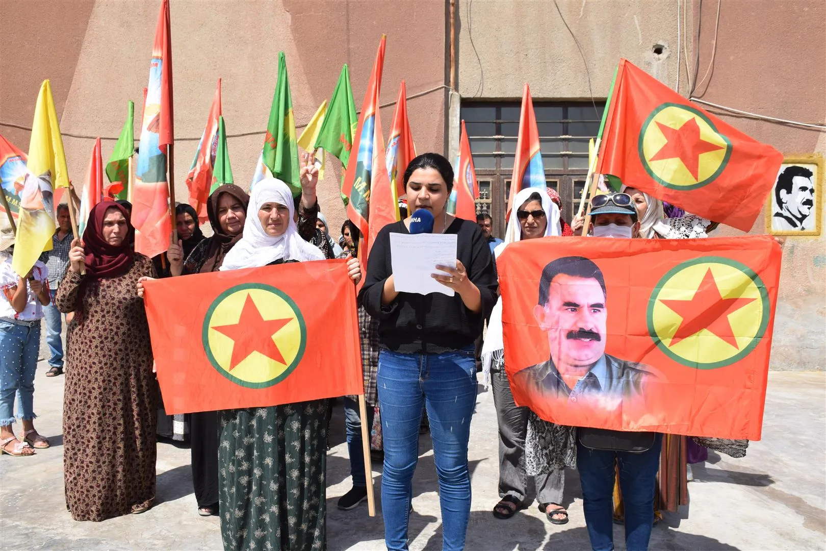 Malbatên Şehîdan li ser êrişa PDK`ê: Divê gelê Kurd siyasetên îxanetê eşkere bike