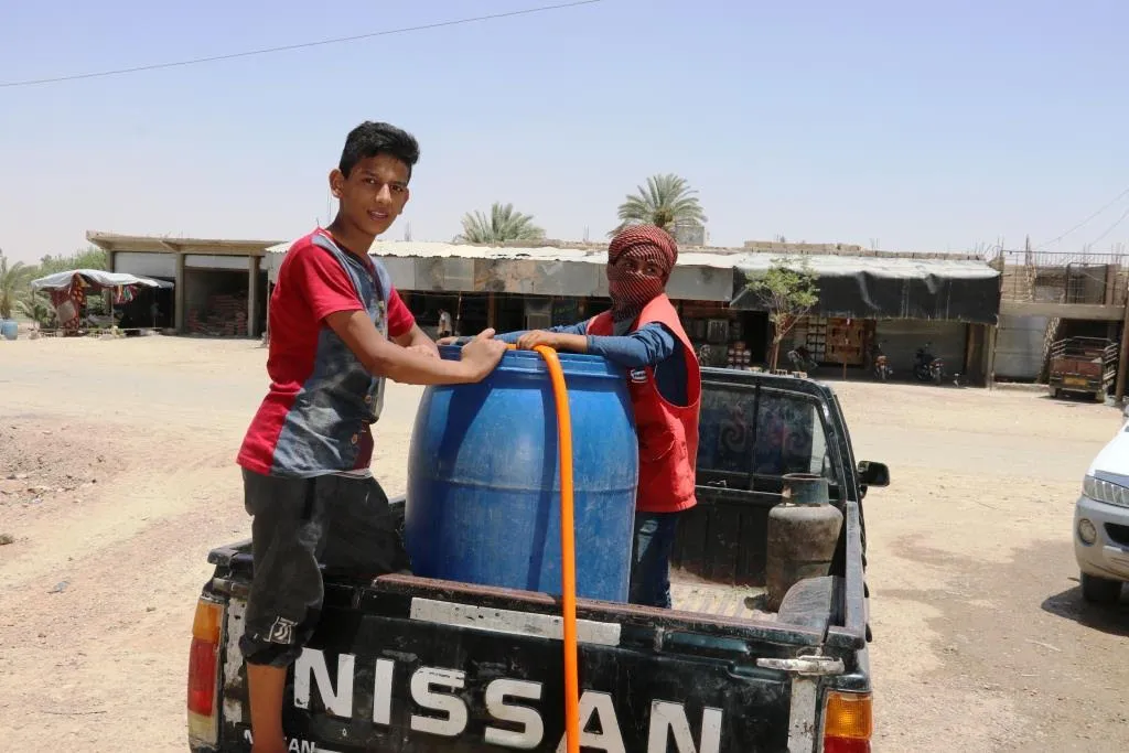 Li Baxozê ji ber kêmbûna ava Firatê 150 kes jehrî bûn