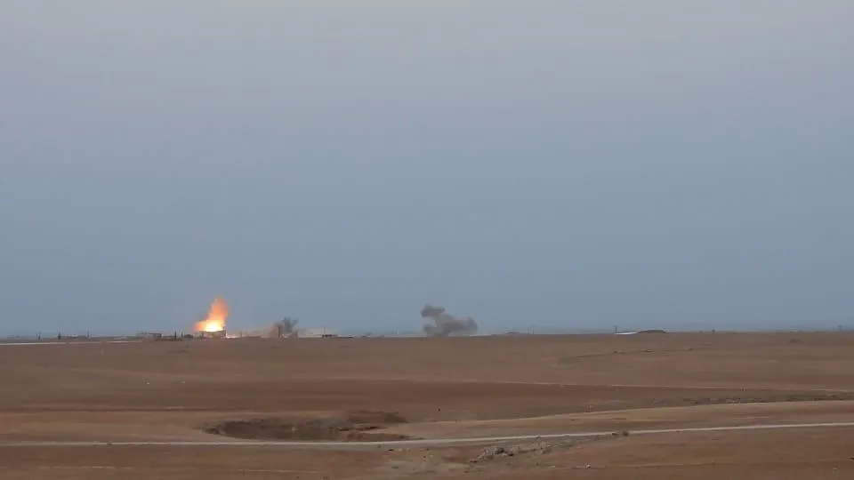 Artêşa Tirk a dagirker gundên rojavayê Girê Spî topbaran dike- HATE NÛKIRIN