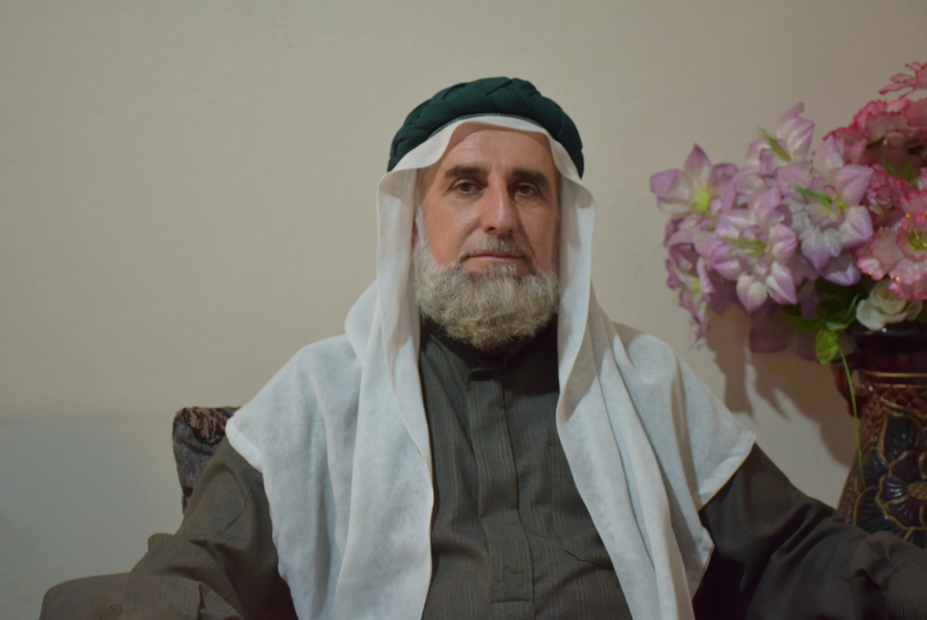 Şêx Mihemed El-Qadirî: Vekirina gorên şehîdan destdirêjiya li hurmeta miriyan e