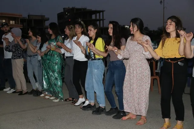 Şêniyên Dêrikê Şoreşa 19`ê Tîrmehê pîroz kir