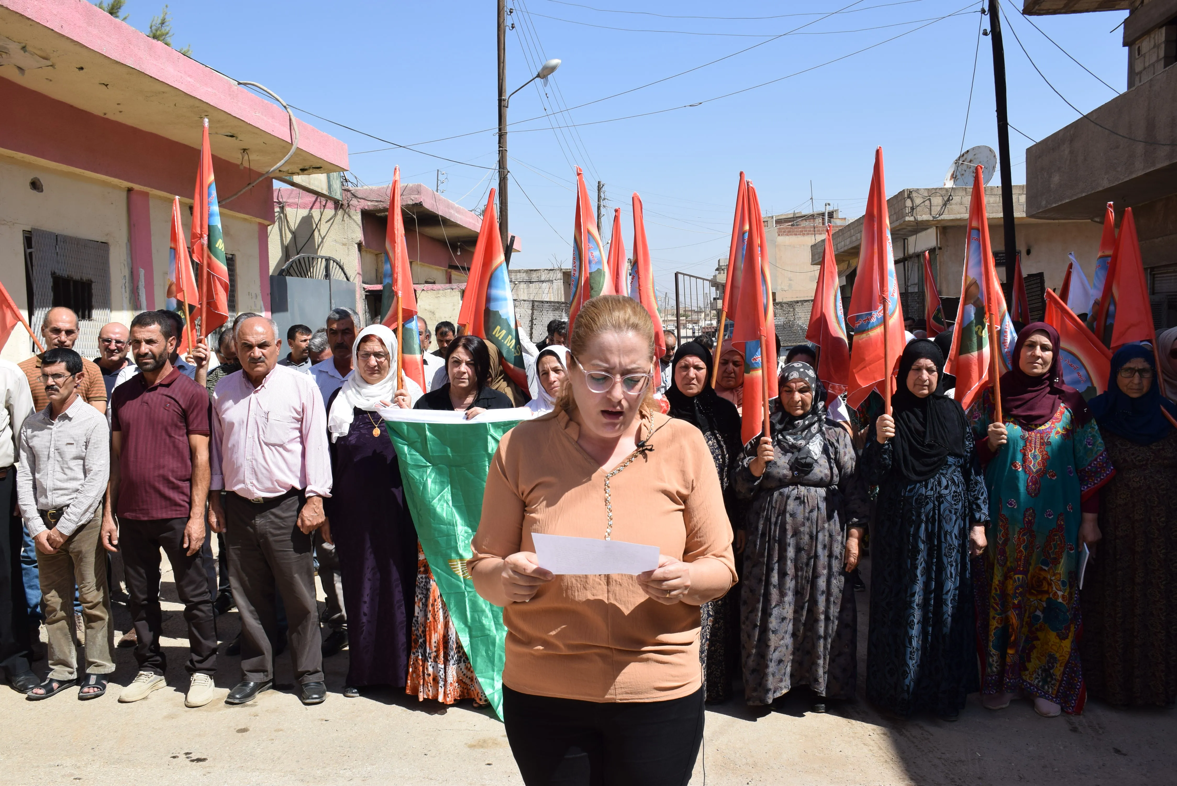 Meclisên herêma Cizîrê piştgiriya xwe bi civaka Êzidî re ragihand