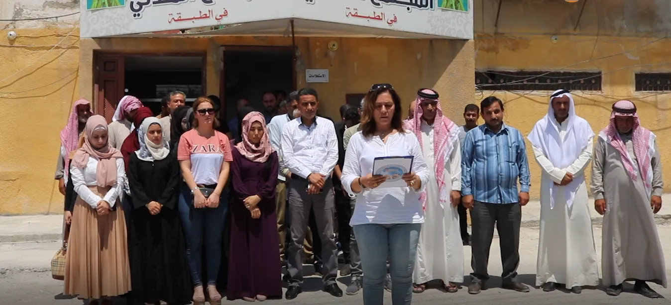 Rêxistinên civaka sivîl ên Tebqayê banga hesabxwestinê ji sûcdarên komkujiya Şengalê kir