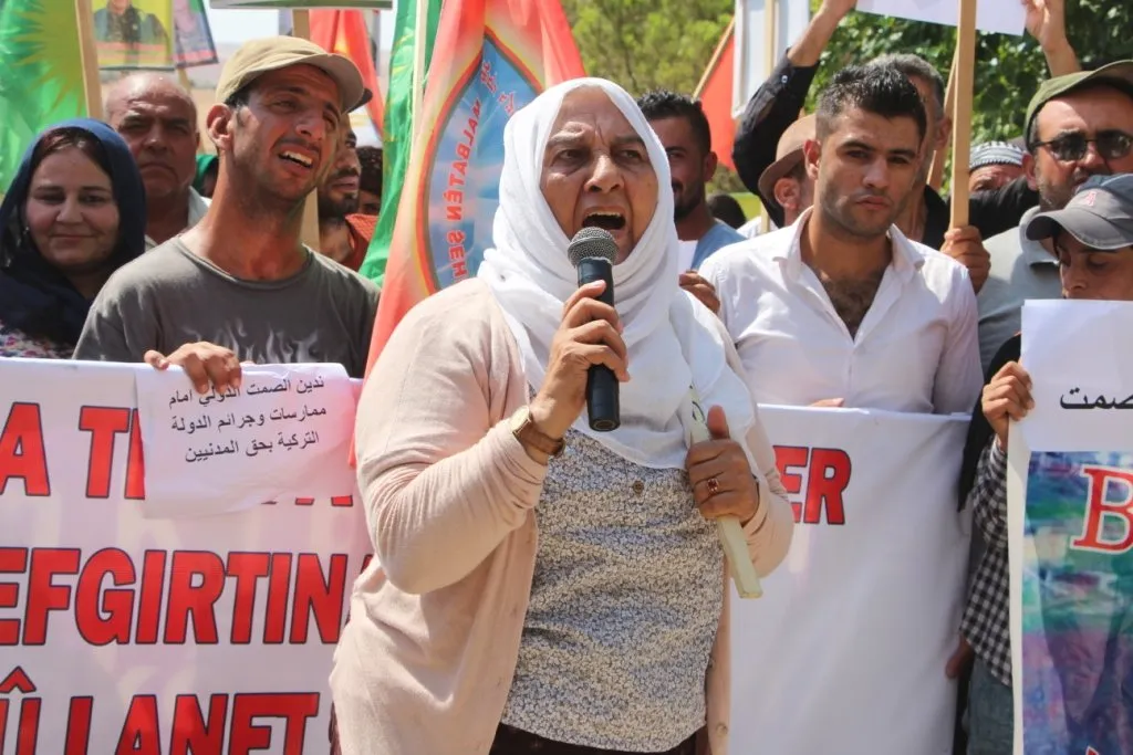 Eyşe Efendî: Heke Rûsya erkên xwe pêk neyne bila ji herêmê derkeve