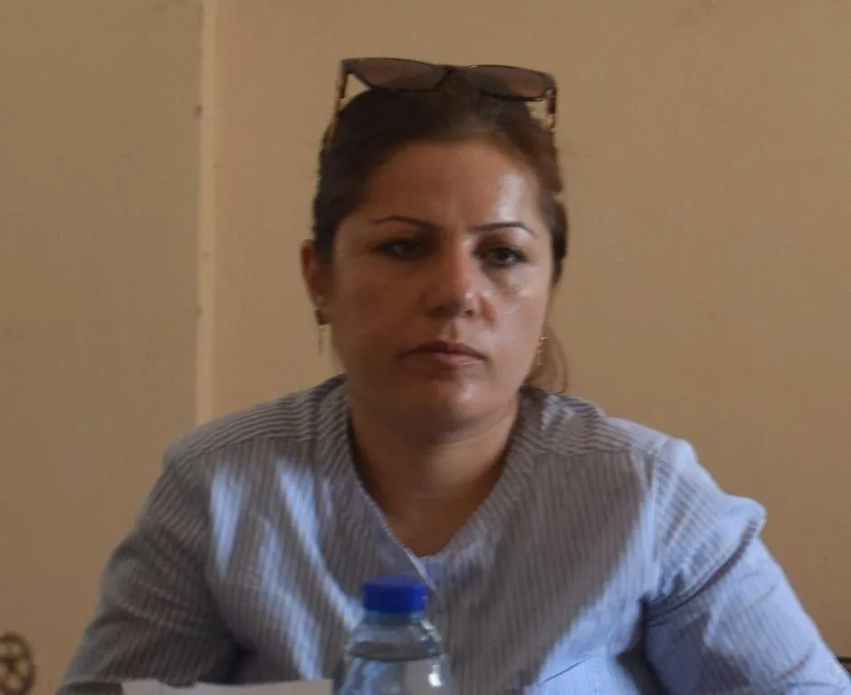 Nûnerên Rêveberiya Xweser bi şêniyên navçeya Qenyayê re civiyan
