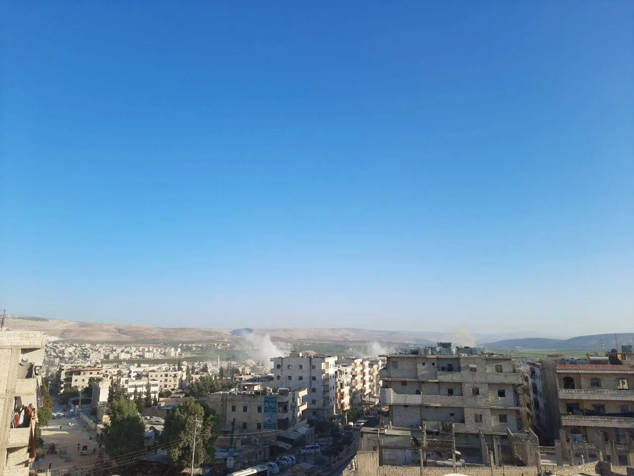 Bi moşekan bajarê Efrînê hate topbarankirin