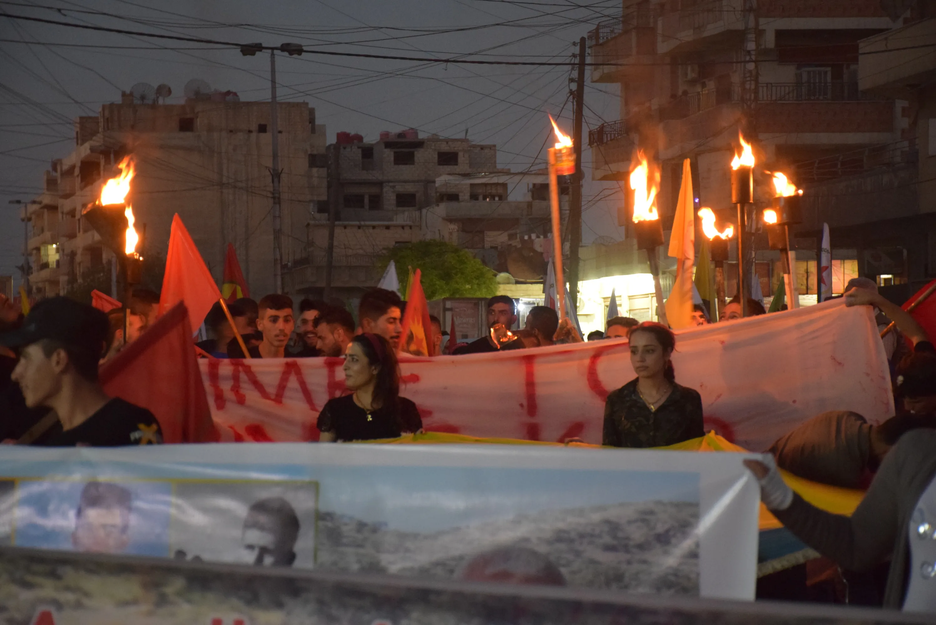 Ciwanên Şoreşger banga xurtkirina têkoşînê li hemberî êrişên dagirkeriyê kir