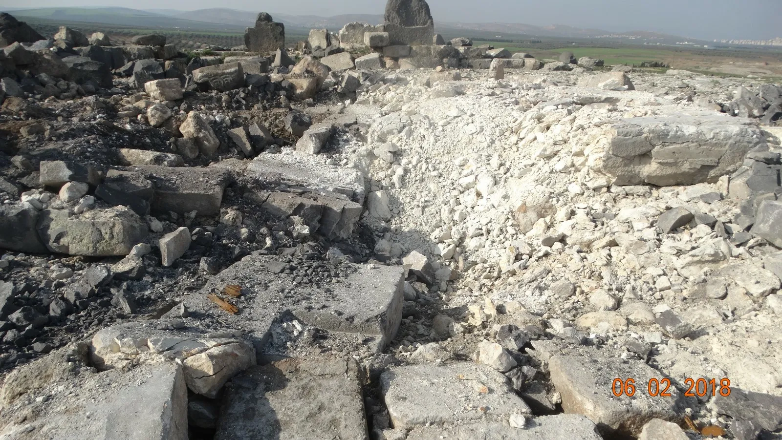 Li Efrînê 60 deverên dîrokî hatin talankirin û wêrankirin