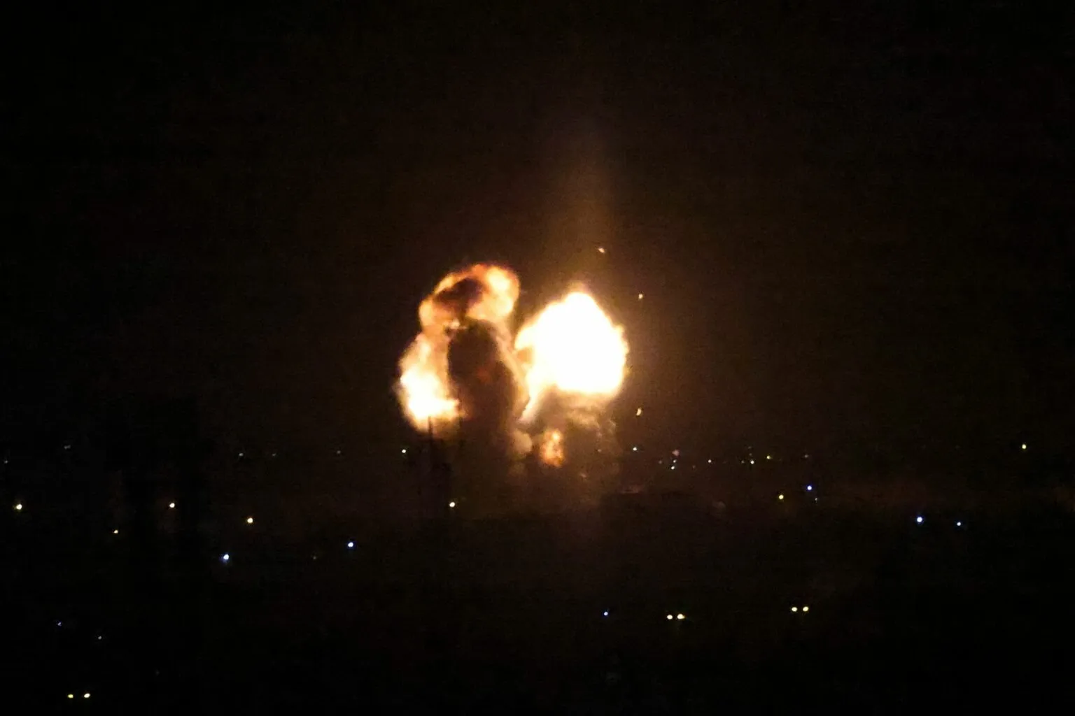 Artêşa Îsraîlê Xeza bombebaran kir