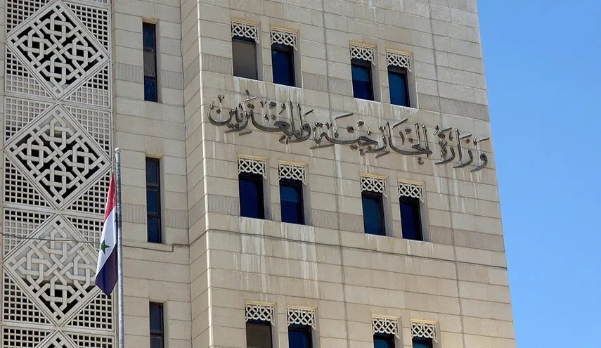 Hikumeta Şamê: Rejîma Tirk piştgiriyê dide terorîstên li Sûriyê