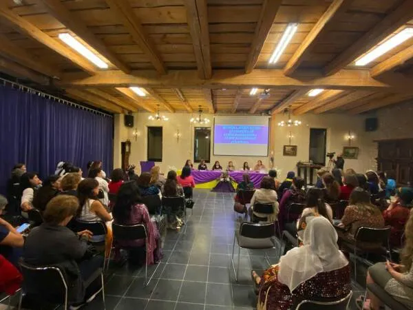Di Şêwra Jinên Kurd de banga têkoşîna li dijî dagirkeriyê hate kirin
