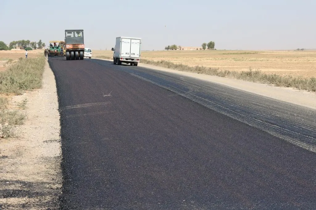 ​​​​​​​Şaredarî rêya Dirbêsiyê – Hesekê qîr dike