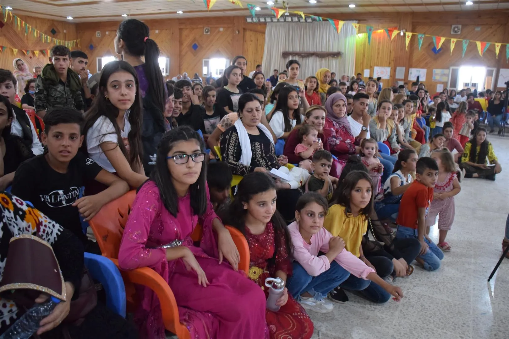 Mîhrîcana Zarokan a li Hesekê bi belavkirina xelatan bi dawî bû