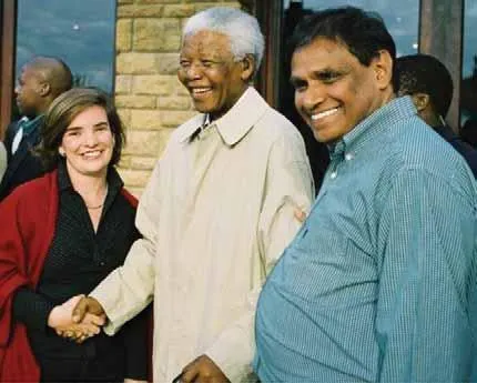 Îsmaîl Ebrahîm yê hevalê Mandela: Rêbertiya Ocalan dê hemû gelan azad bike