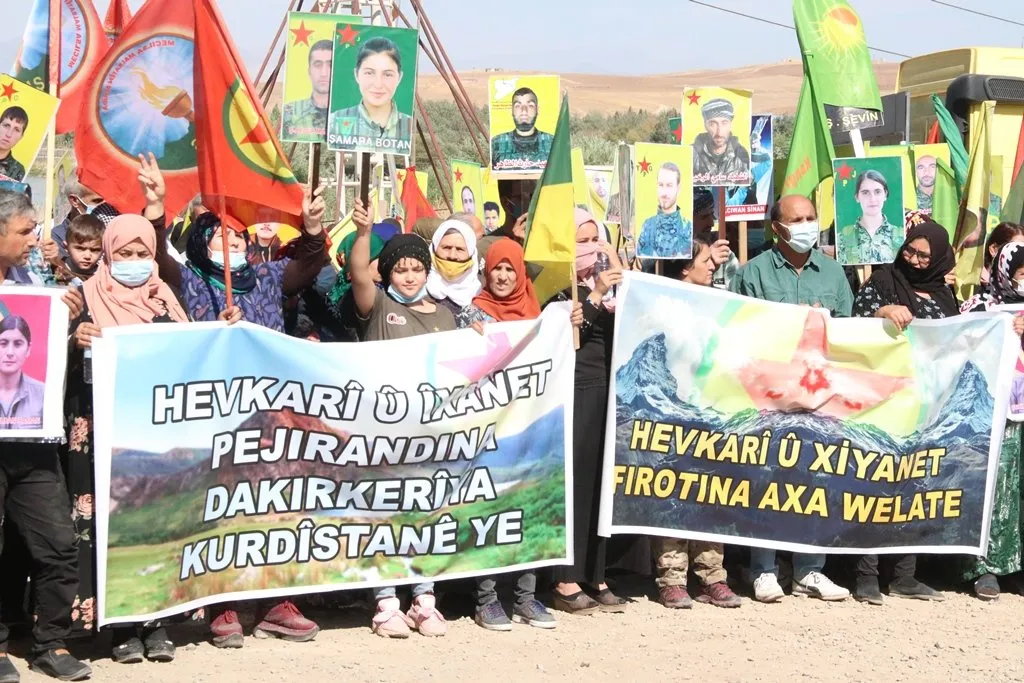 Parêzer: Kemîna li Xelîfanê karekî derexlaqî ye