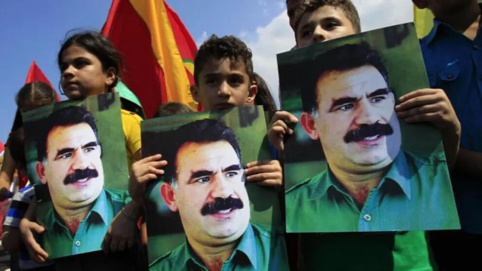 Ji bo çûna Îmraliyê parêzeran careke din serî li serdozgeriyê dan