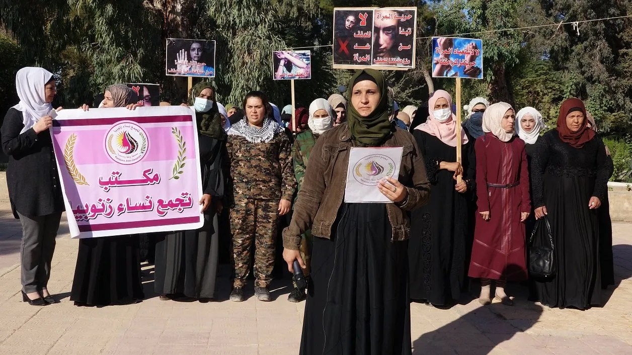 Kombûna Jinên Zenûbiya vekirina nivîsgeha pirjiniyê li Ezazê şermezar kir