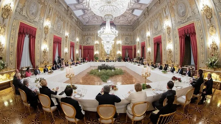 Di roja duyemîn de dosyaya avhewayê li ser maseya G20 e