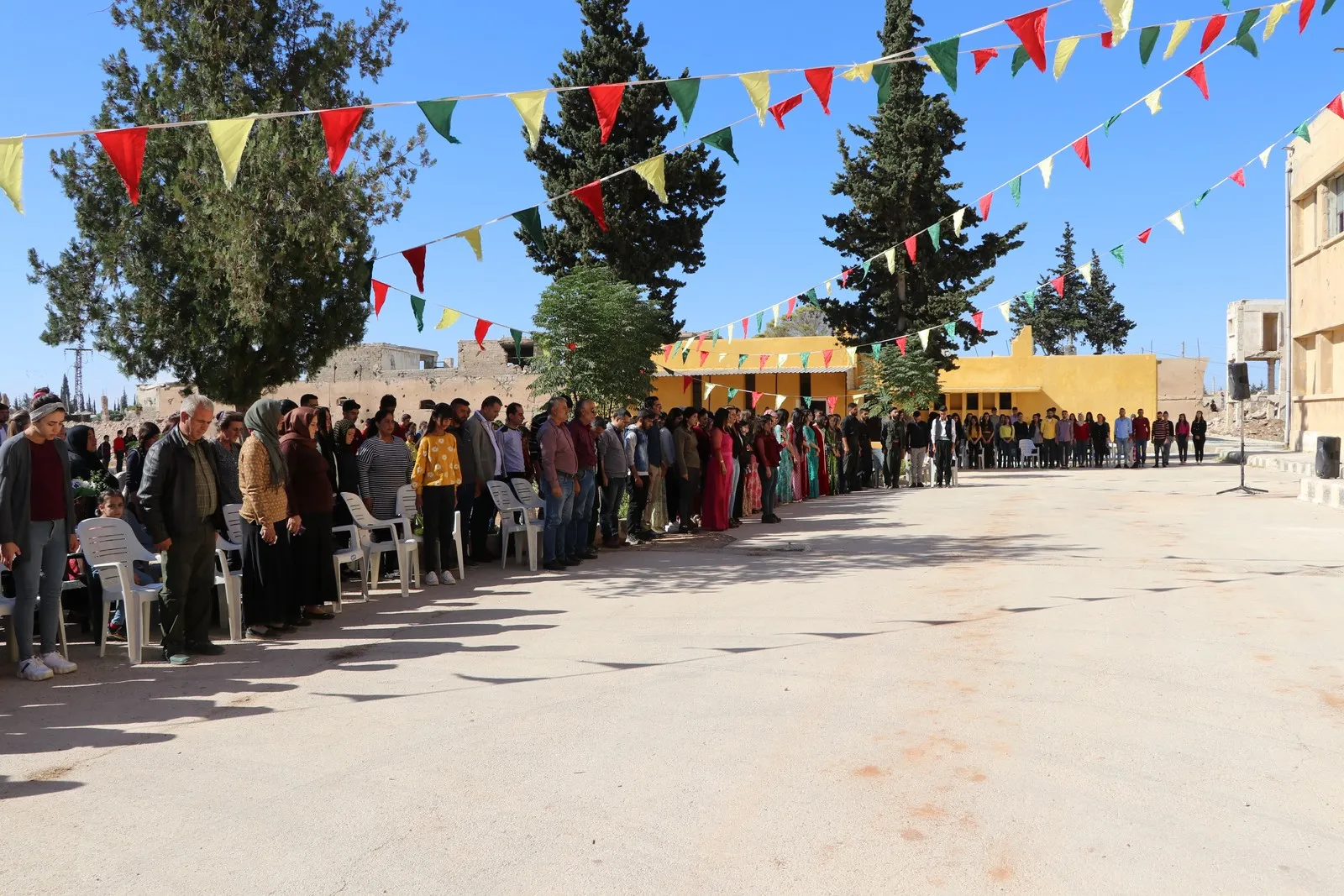Beşa yekemîn a xwendekarên Peymangehên Şehîd Viyan Amara derçûn