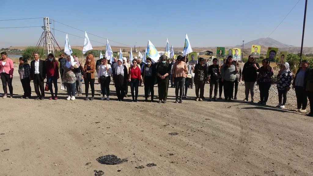 Yekitiyên sivîl û hunermendan kiryarên PDK`ê şermezar kirin