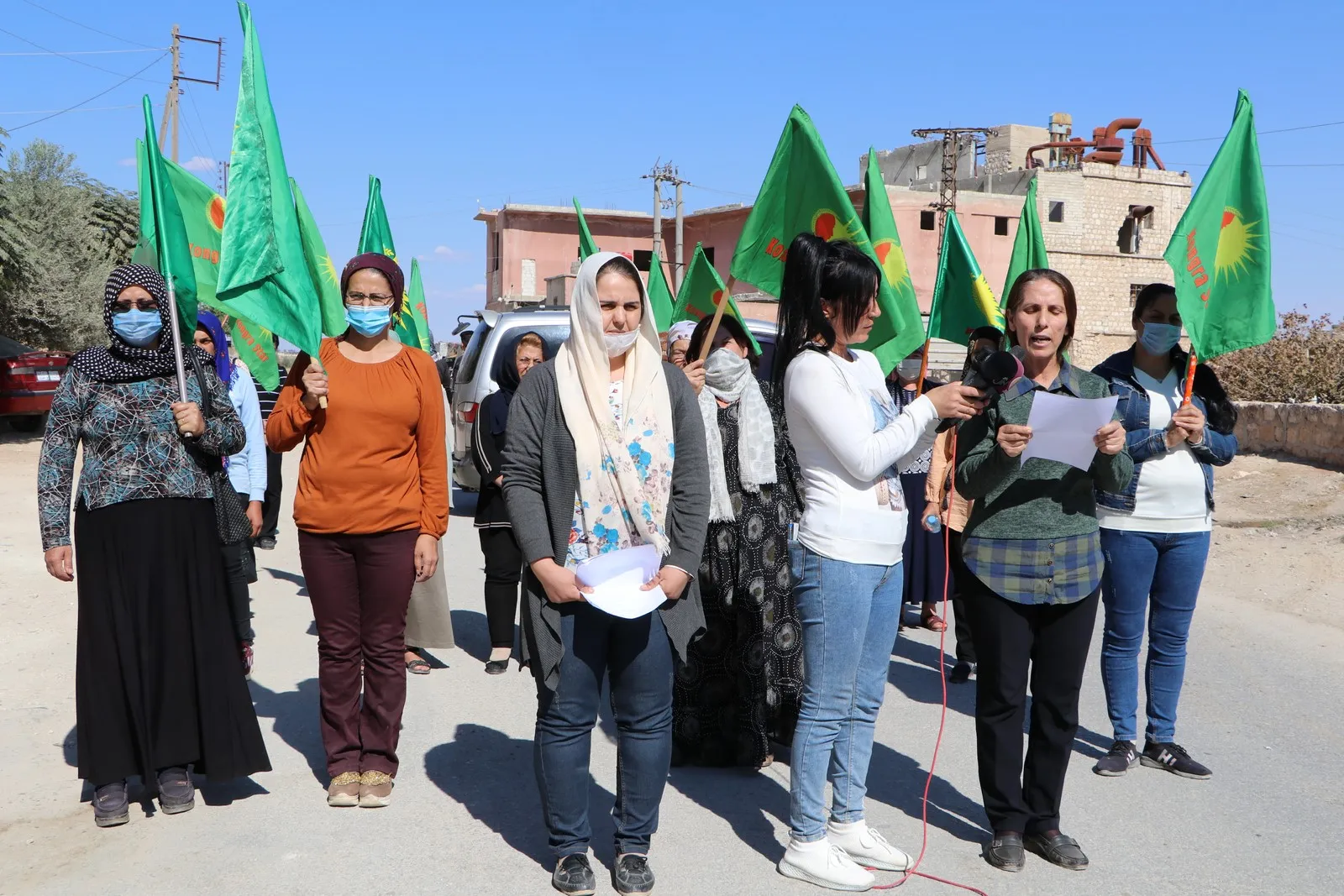 Kongreya Star a Efrînê gef û êrişên dewleta Tirk şermezar kirin